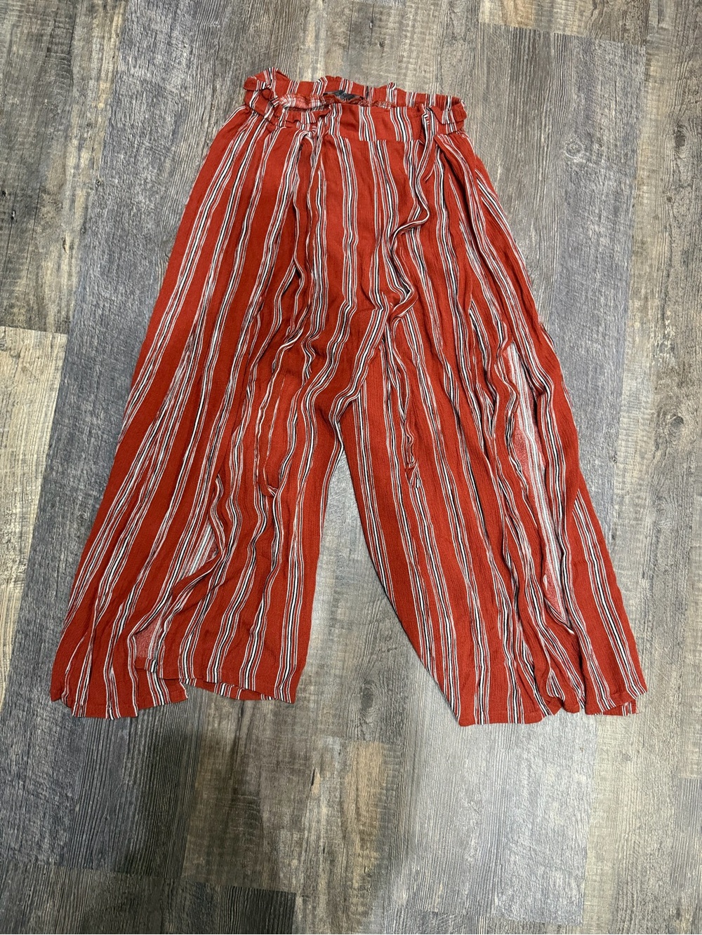 Simplee Apparel Red Striped Wide-Leg Trousers with slit on sides